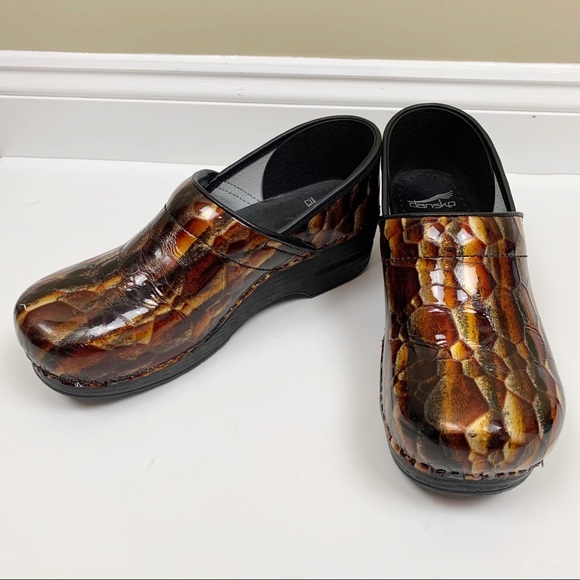 Dansko professional nursing clogs in reptile print - Picture 1 of 9